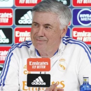 开云官网-安切洛蒂：不排除轮换核心 卡塞米罗可能出任中卫